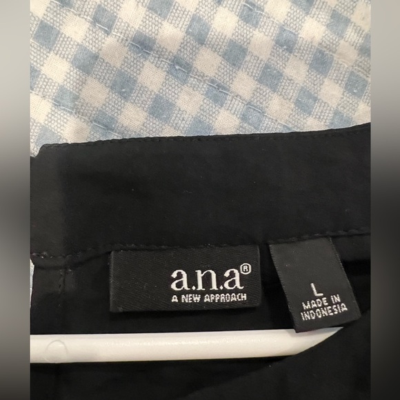 A.N.A black blouse - Picture 4 of 4